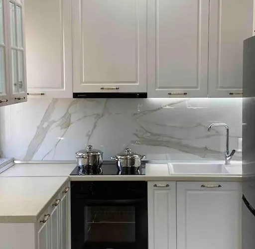 Апартаменты Teo'S Apartment -1 *